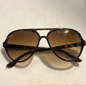 RAY BAN CATS TORTOISE